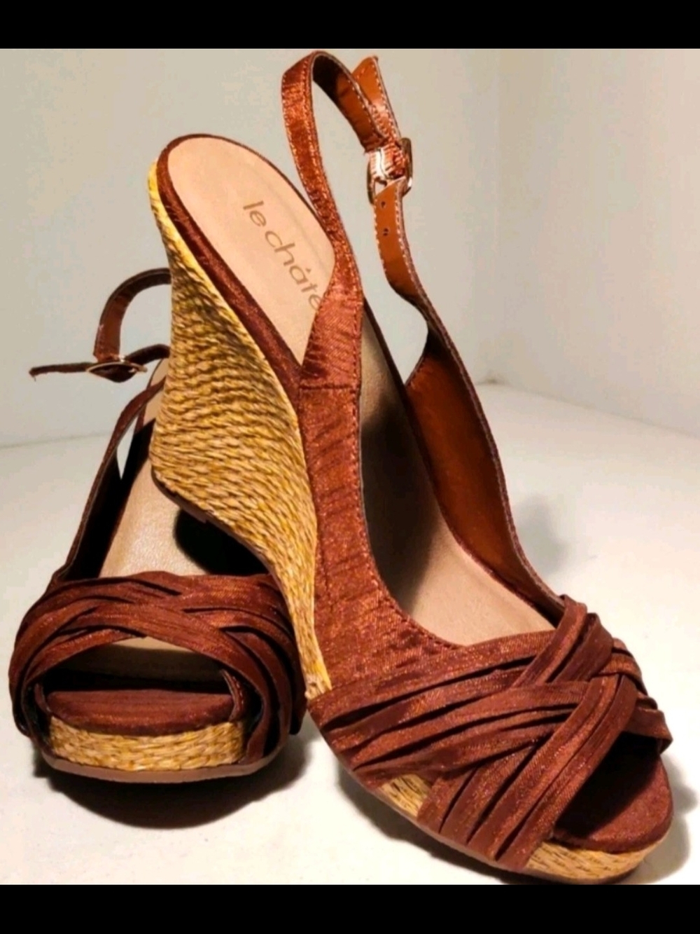 Le Chateau Women's 6 Canvas/Fabric Style Brown Color Wedge